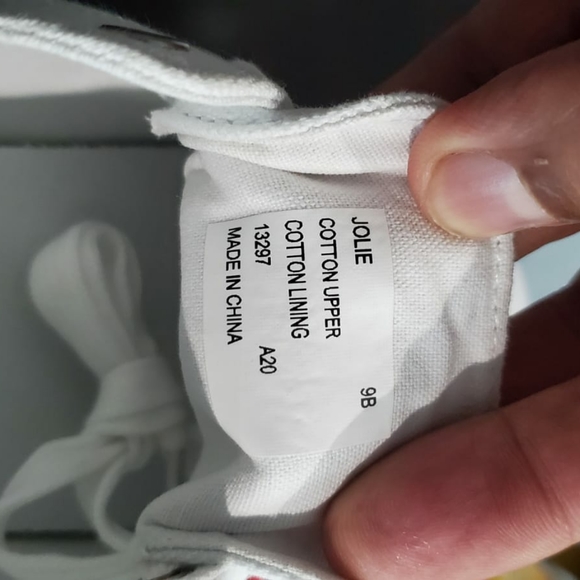 NEW Ralph Lauren White Shoes - Picture 7 of 7